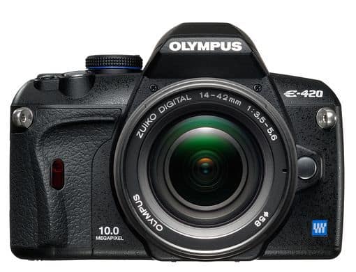 10MP Spiegelreflexkamera inkl. Objektiv für unter 300€