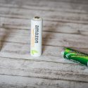 AA-Akkus von Eneloop, Amazon Basics und Aldi Süd gemessen – welche sind besser?