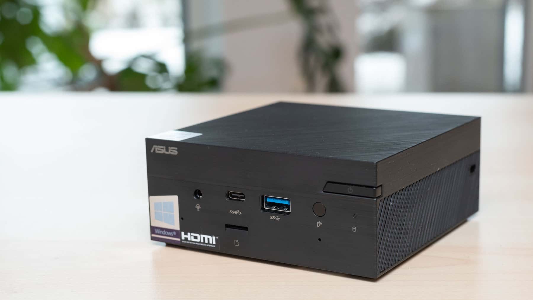 Anschlüsse der Frontseite