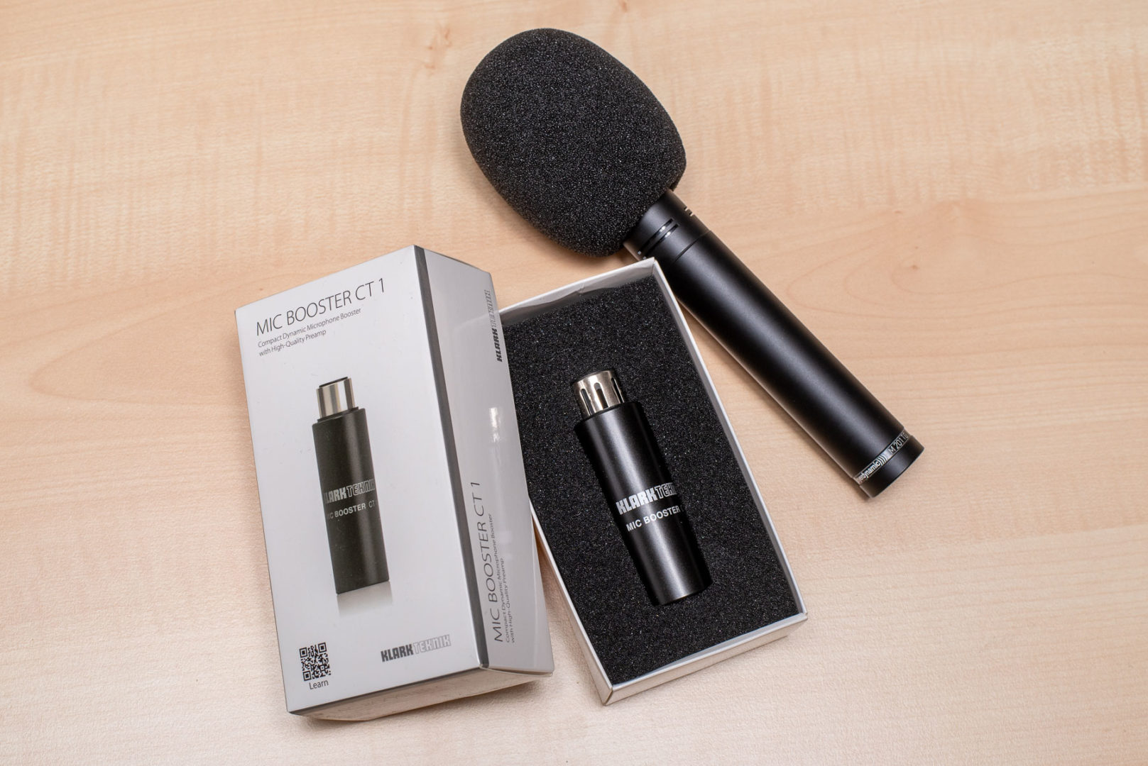 Klark Teknik Mic Booster CT1