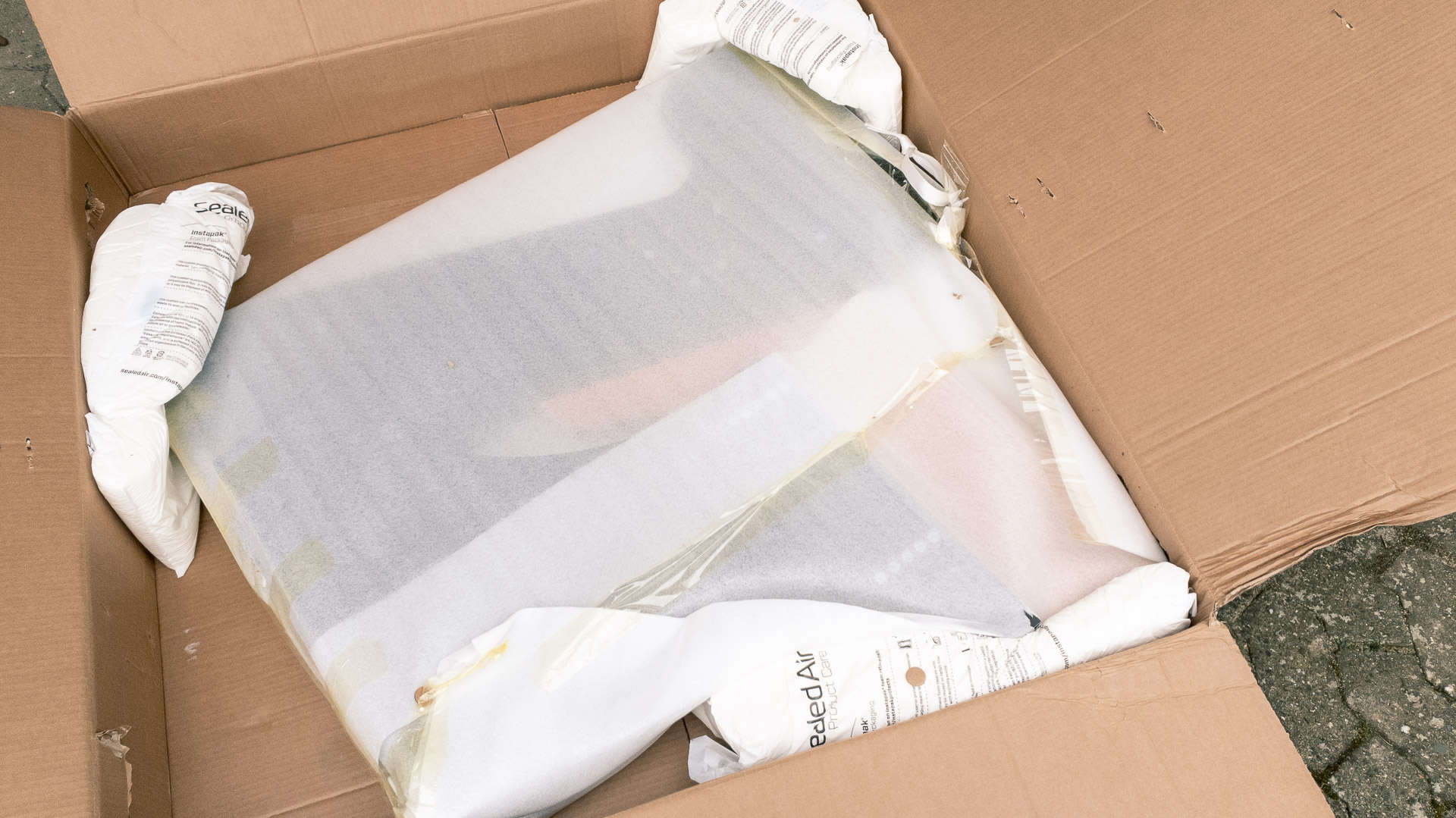 Vormontierte Seitenteile mit Auszugsschienen